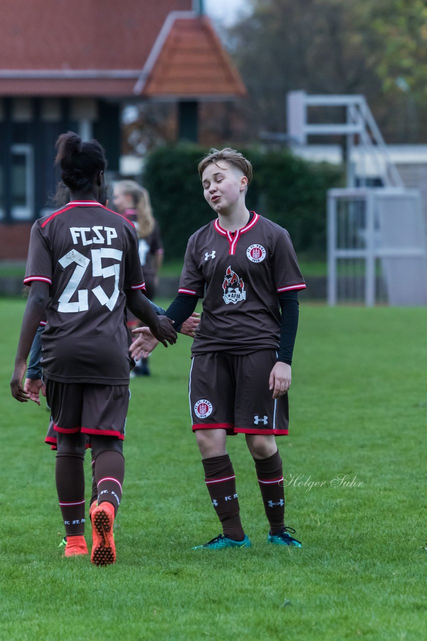 Bild 113 - C-Juniorinnen Halstenbek-Rellingen - St.Pauli : Ergebnis: 0:5